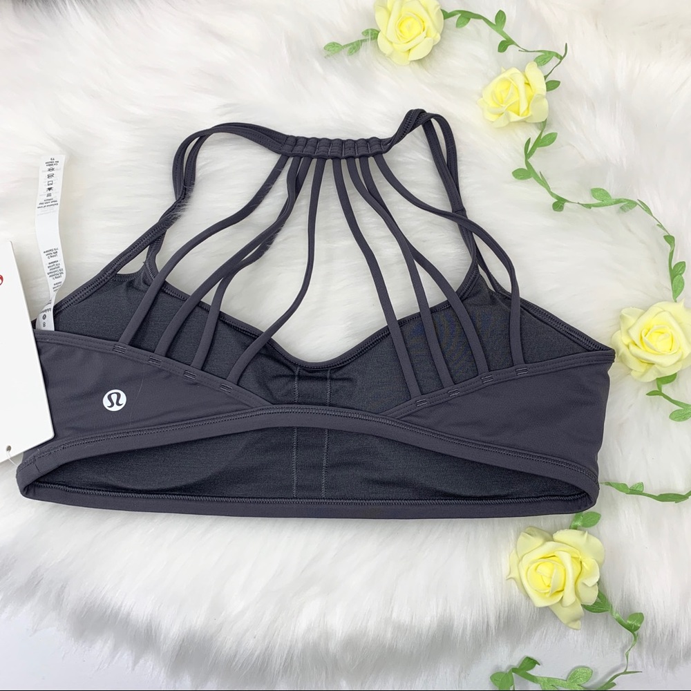 Lululemon Lighten Up Bra DKCA dark carbon 4 or 10 - Picture 3 of 5